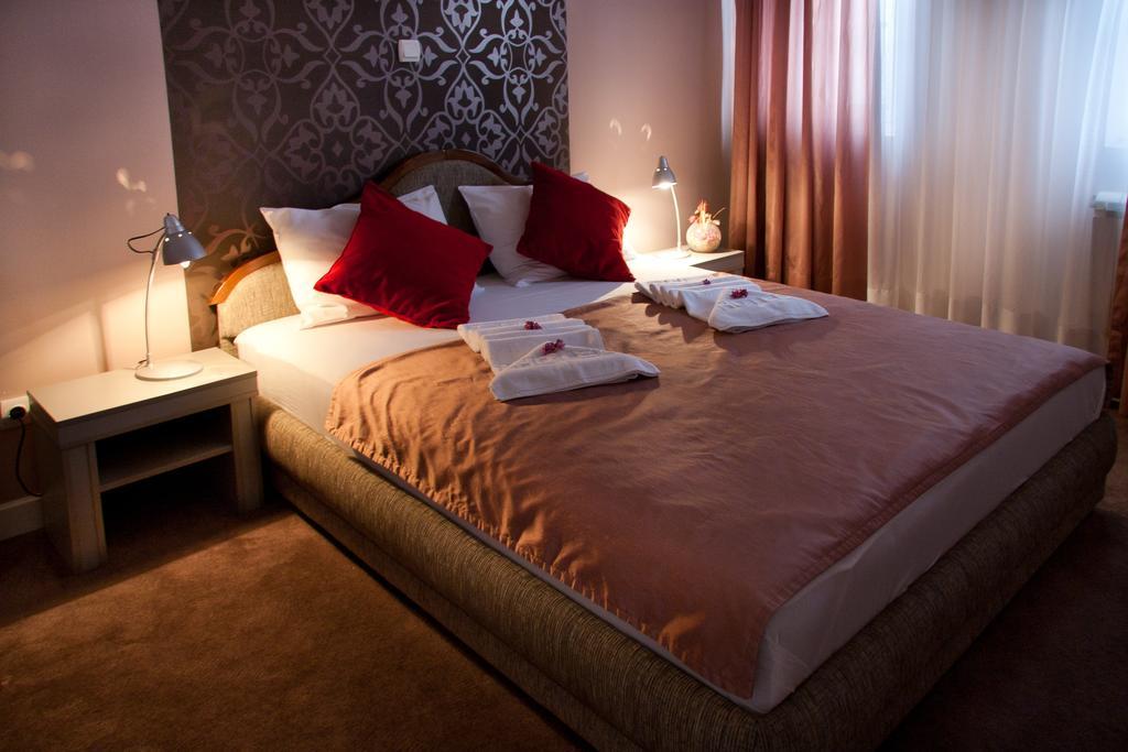 Hotel Kralj Vrnjačka Banja Rom bilde